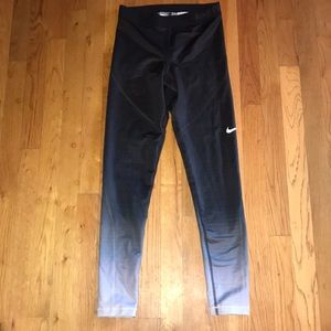 Medium Nike pro hyper warm leggings